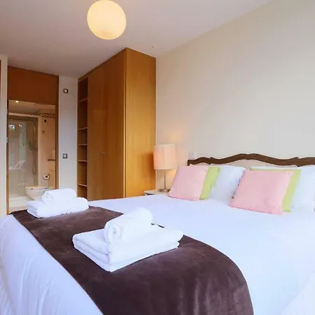 아파트 Super Sunny, Large 2 Bed, Trendy,private 더블린
